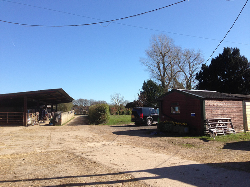 Yard and facilities at Littlefield Manor, Worplesdon
